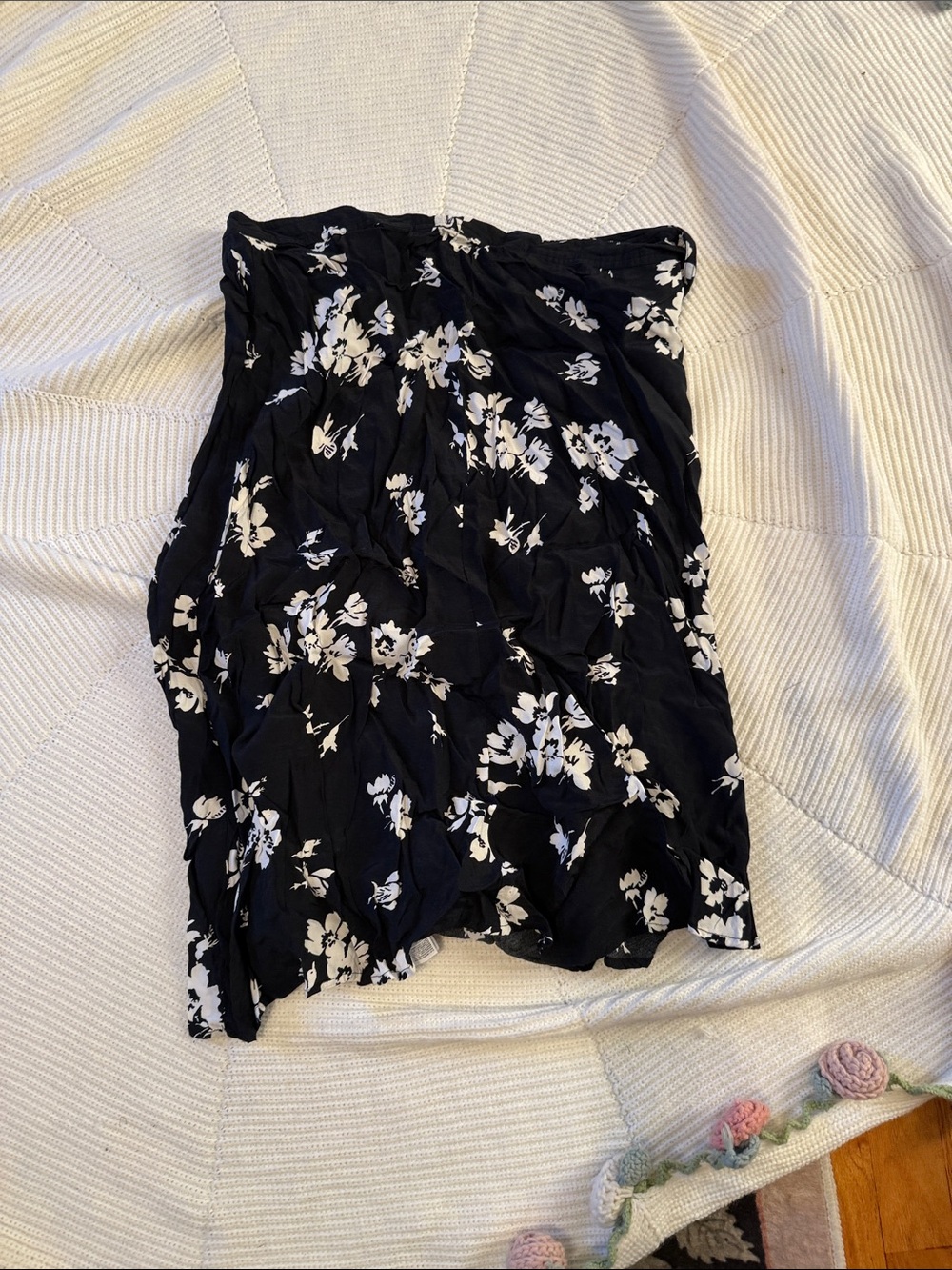 GAP Black and White Floral Midi Skirt